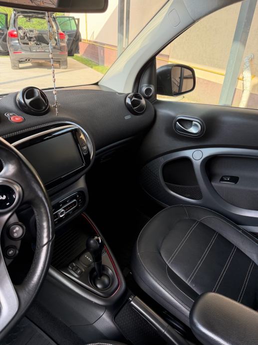 Smart EQ fortwo 60kw automatik, fotografija 6