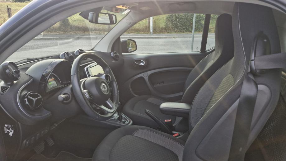 Smart EQ fortwo Coupe automatik, fotografija 2