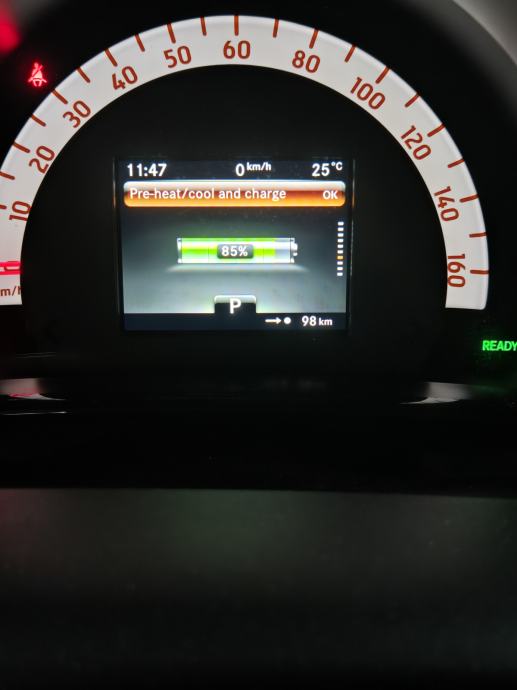 Smart EQ fortwo COUPE automatik, fotografija 9