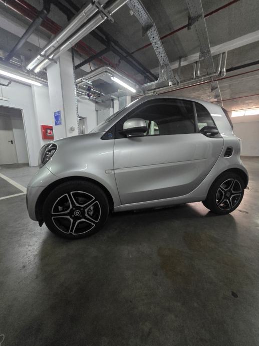 Smart EQ fortwo COUPE automatik, fotografija 2