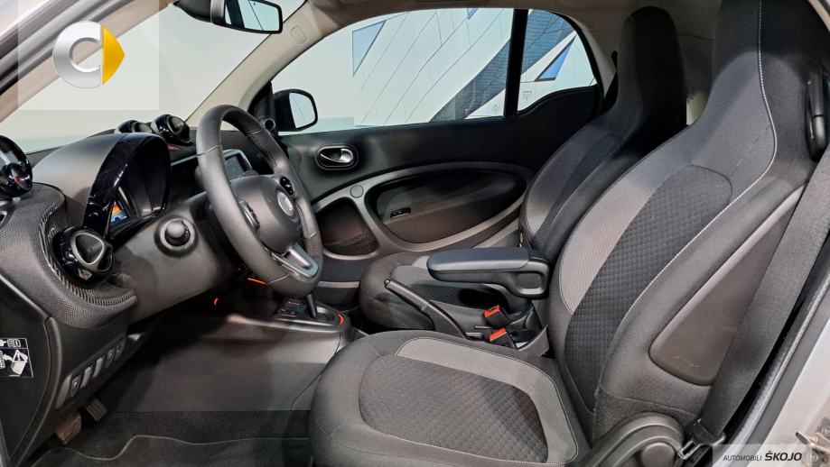 SMART FOR2 EQ PASSION / JBL / 22 kW PUNJAČ / ZIMSKI PAKET / *8193 KM*, fotografija 13
