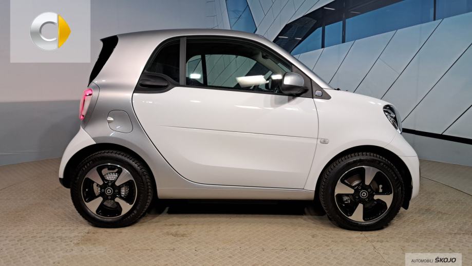 SMART FOR2 EQ PASSION / JBL / 22 kW PUNJAČ / ZIMSKI PAKET / *8193 KM*, fotografija 3