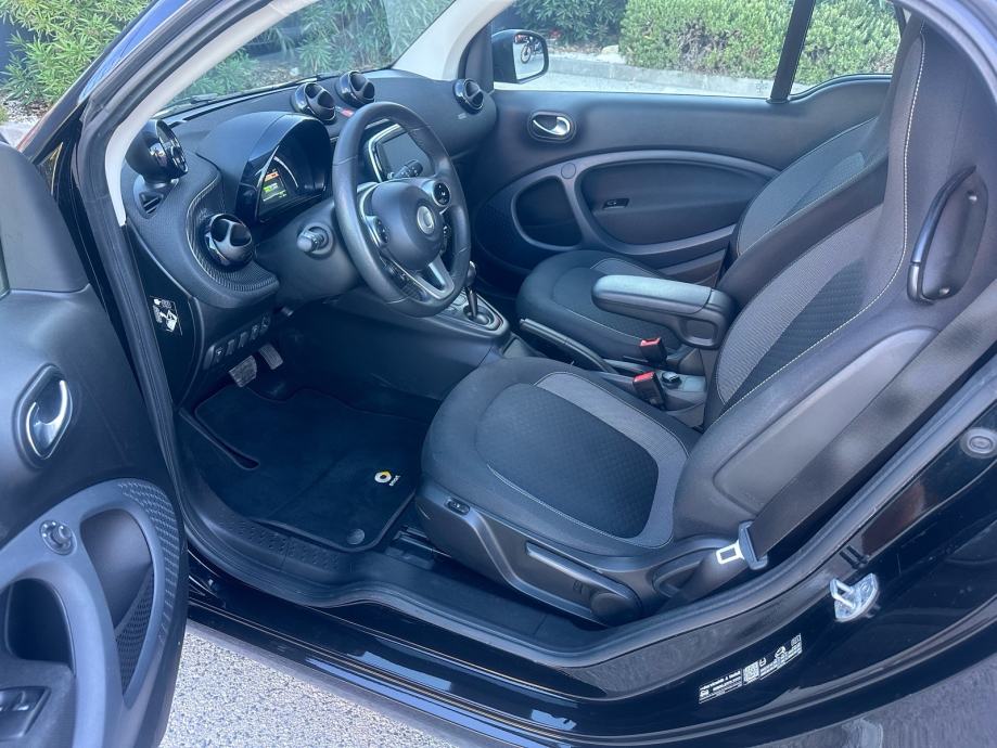 Smart EQ fortwo, FULL OPREMA, zamjena za smart benzin uz nadoplatu, fotografija 17