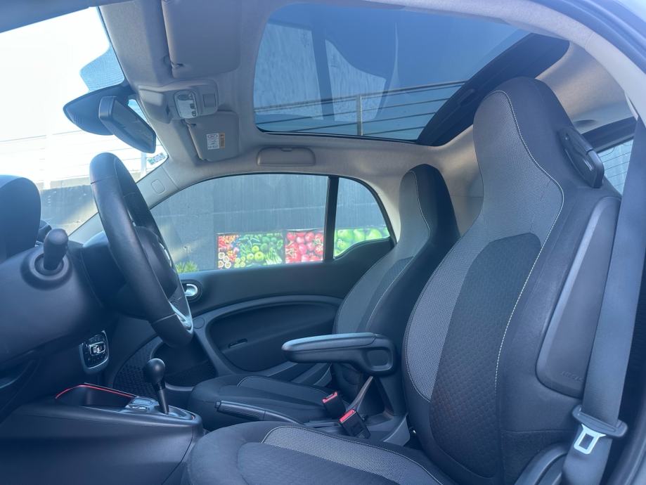 Smart EQ fortwo, FULL OPREMA, zamjena za smart benzin uz nadoplatu, fotografija 15