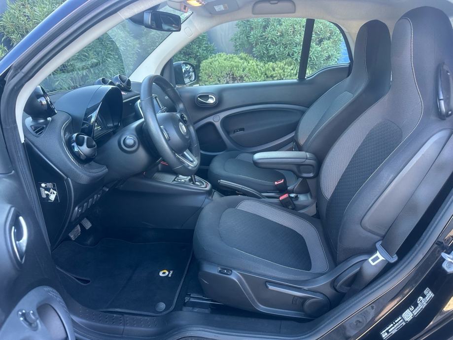 Smart EQ fortwo, FULL OPREMA, zamjena za smart benzin uz nadoplatu, fotografija 13