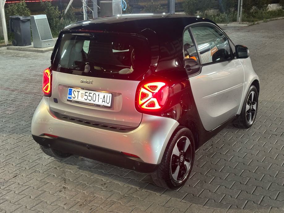 Smart EQ fortwo, FULL OPREMA, zamjena za smart benzin uz nadoplatu, fotografija 10