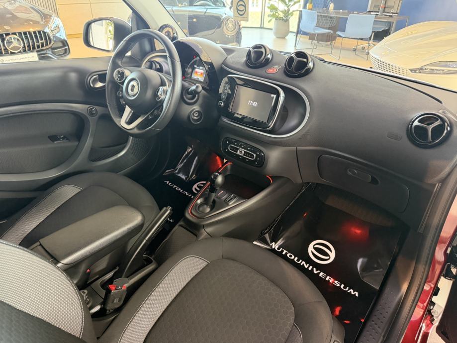 Smart ForTwo EQ Pulse - Moon White, LED, panorama, sport paket, fotografija 9