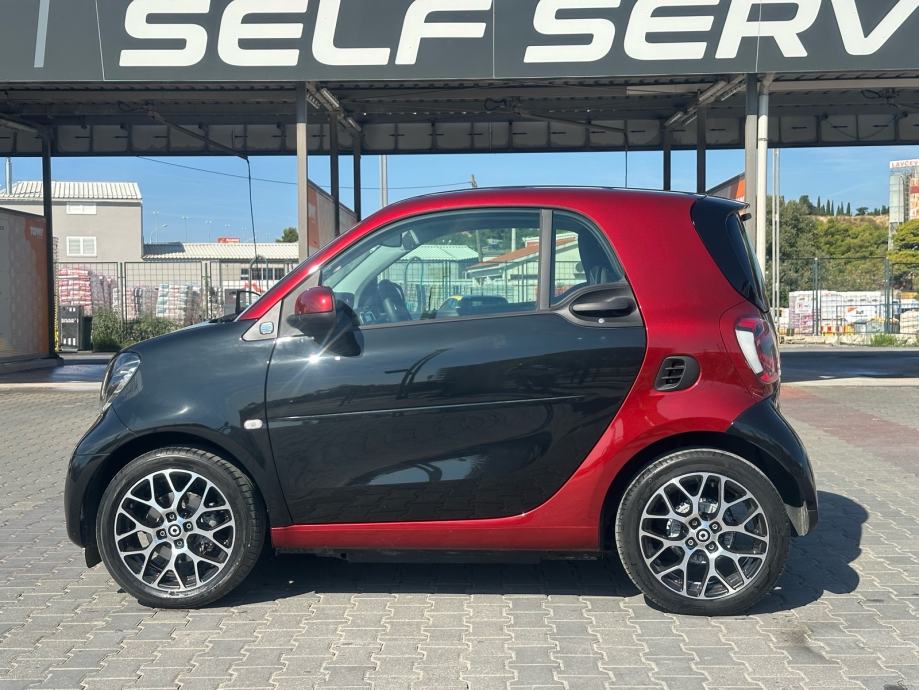 Smart EQ RED SPORT, 7/2023 g FULL OPREMA, može zamjena za smart benzin, fotografija 2