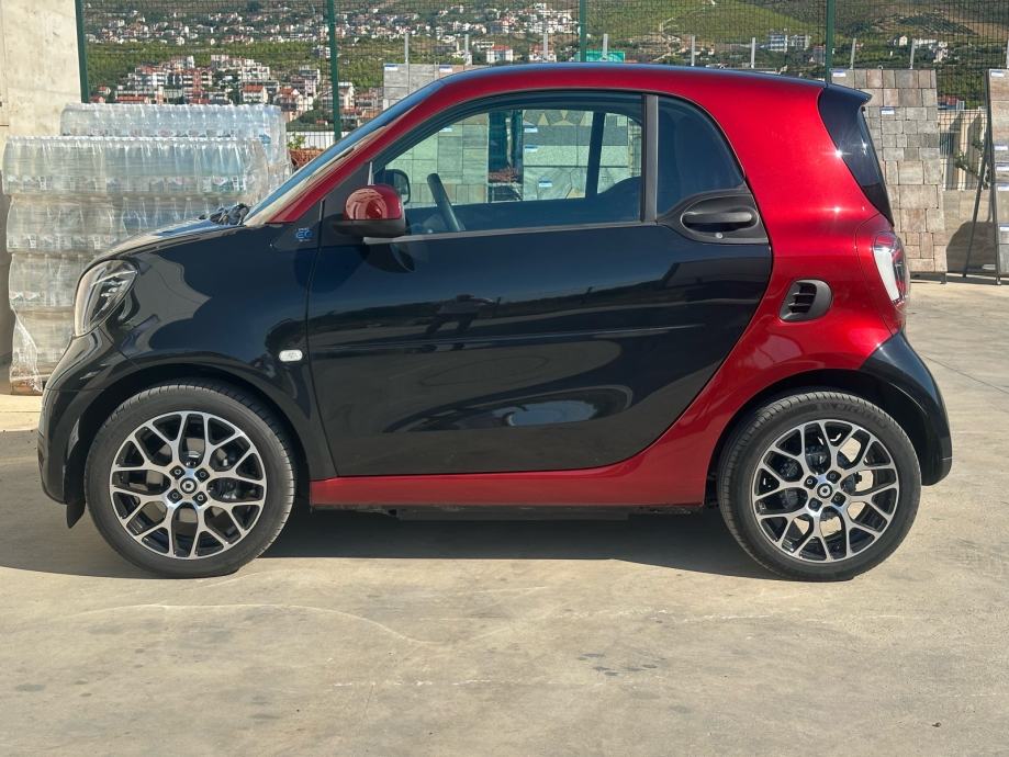 Smart EQ RED SPORT, 7/2023 g FULL OPREMA, može zamjena za smart benzin, fotografija 4