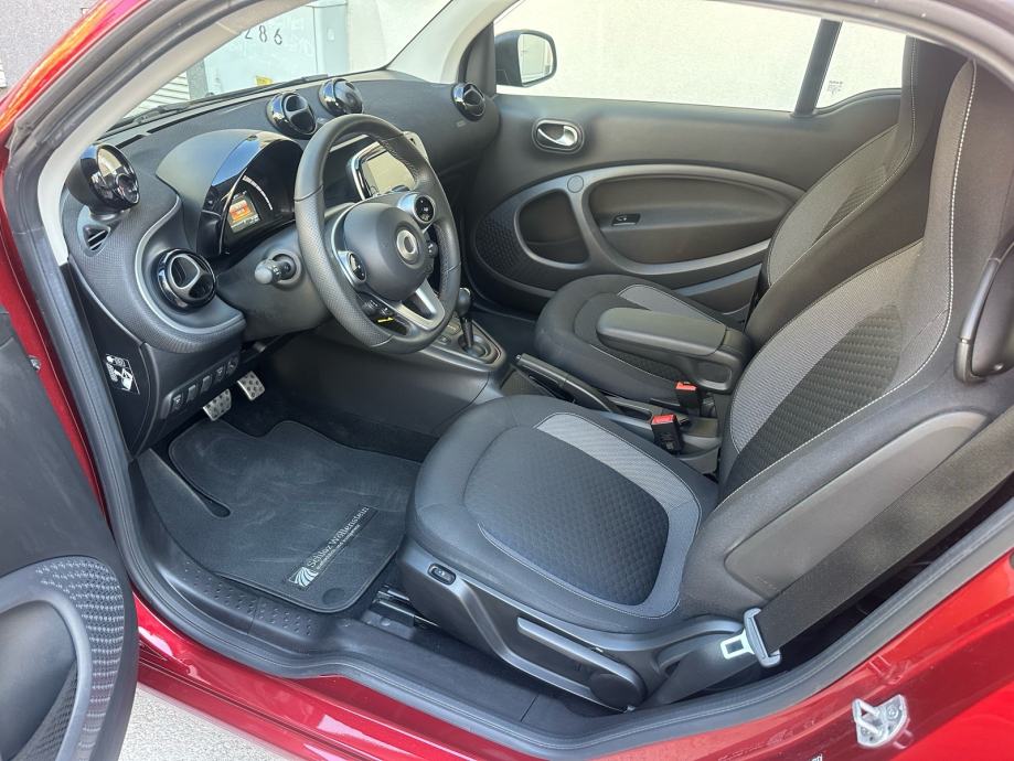Smart EQ RED SPORT, 7/2023 g FULL OPREMA, može zamjena za smart benzin, fotografija 13