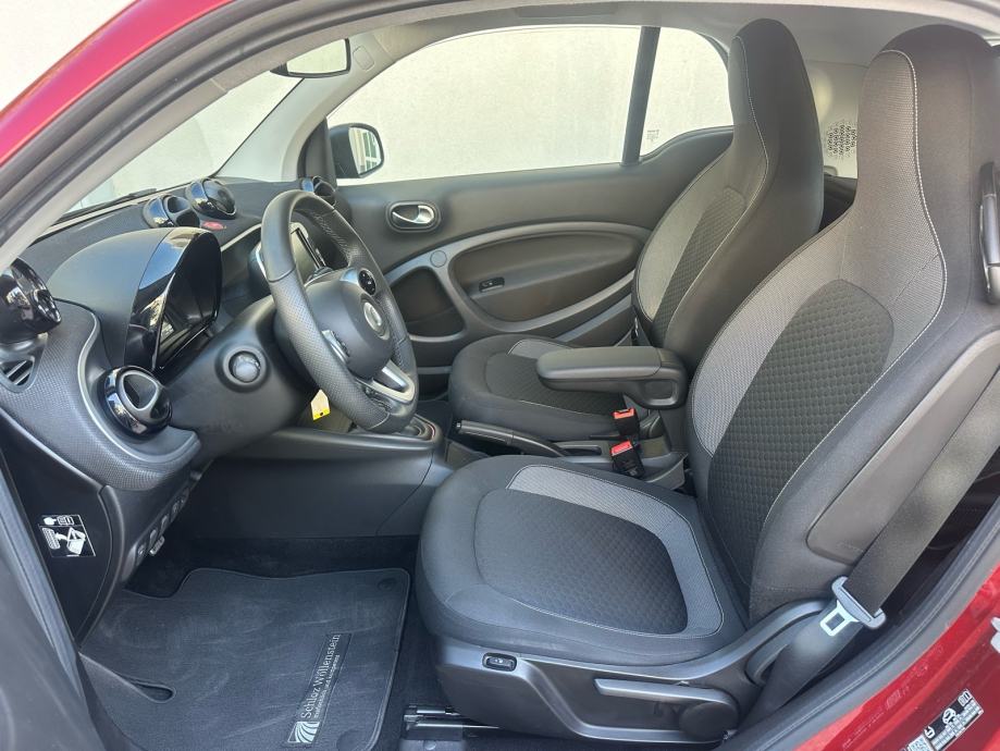 Smart EQ RED SPORT, 7/2023 g FULL OPREMA, može zamjena za smart benzin, fotografija 16