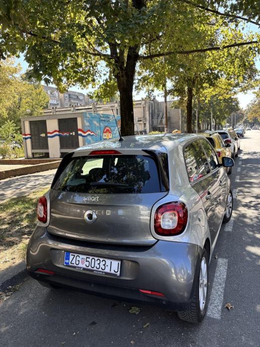 Smart ForFour 0.9 Turbo Passion, 90 KS, 2017., 64.881 km, garažiran, fotografija 3