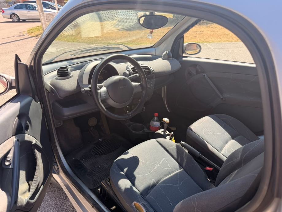 Smart forfour automatik KLIMA AUTO DOBAR PALI VOZI DIZEL, fotografija 7