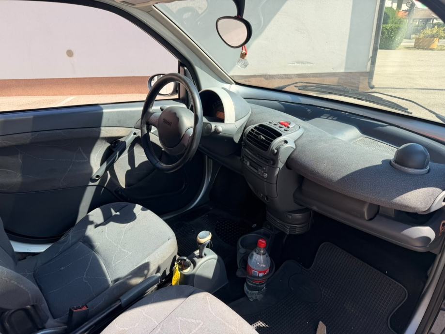 Smart forfour automatik KLIMA AUTO DOBAR PALI VOZI DIZEL, fotografija 9