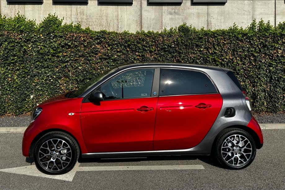 Smart forfour EQ Automatik*Prime*LED*Navi*Kamera*Panorama*NOVOO, fotografija 7