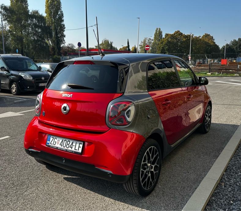 Smart forfour EQ Automatik*Prime*LED*Navi*Kamera*Panorama*NOVOO, fotografija 4