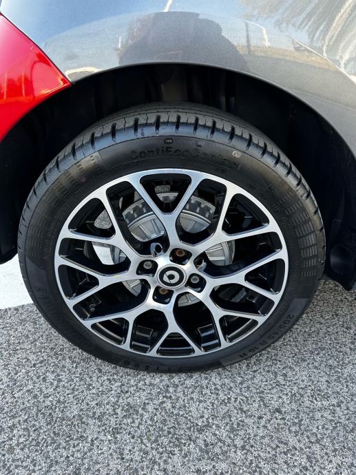 Smart forfour EQ Automatik*Prime*LED*Navi*Kamera*Panorama*NOVOO, fotografija 8