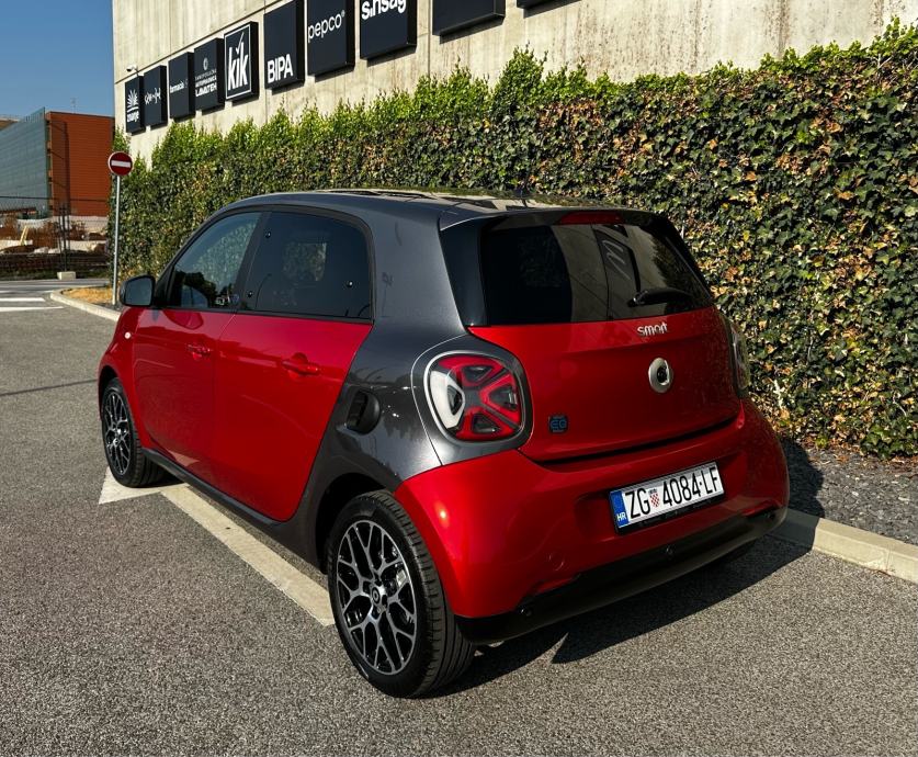 Smart forfour EQ Automatik*Prime*LED*Navi*Kamera*Panorama*NOVOO, fotografija 6