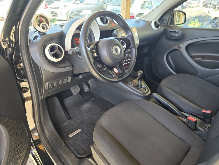Smart forfour EQ / Facelift /9.999 sa PDV/ Navigacija / Servisna /, fotografija 6