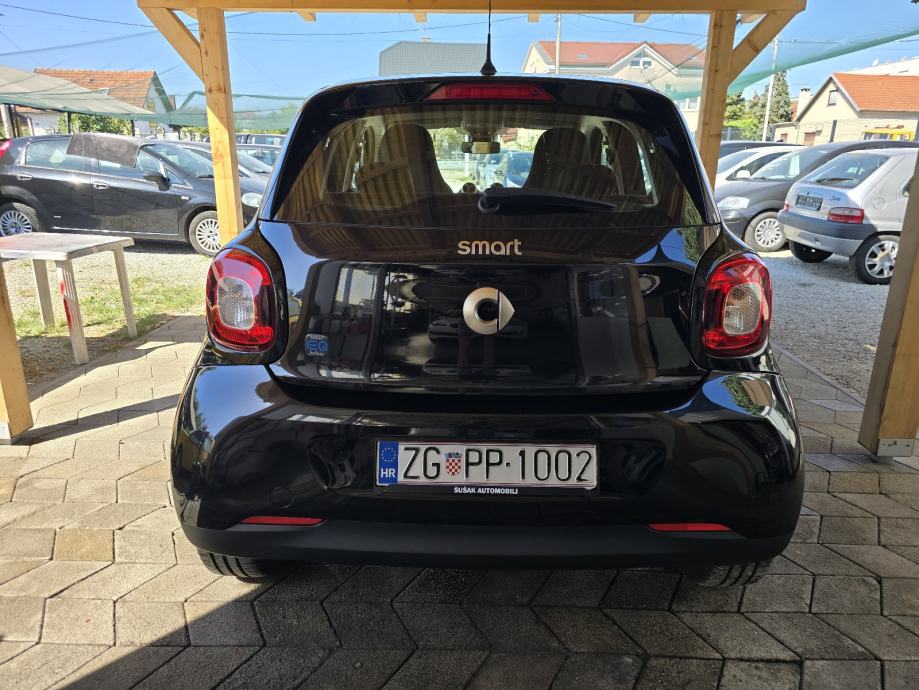 Smart forfour EQ / Facelift /9.999 sa PDV/ Navigacija / Servisna /, fotografija 3