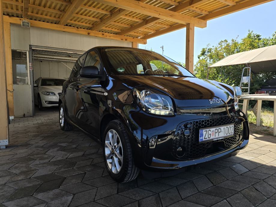Smart forfour EQ / Facelift /9.999 sa PDV/ Navigacija / Servisna /, fotografija 5