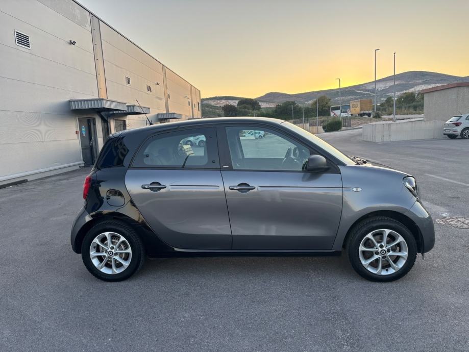 Smart forfour automatik 2019, fotografija 5