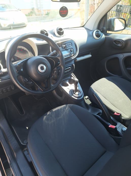 SMART FORTWO Automatik, fotografija 6