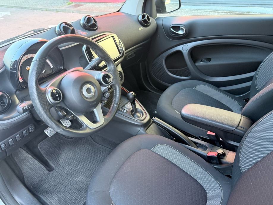 Smart EQ Cabrio • BRABUS line • 22 kW punjač • FULL oprema • Reg 7/27, fotografija 11