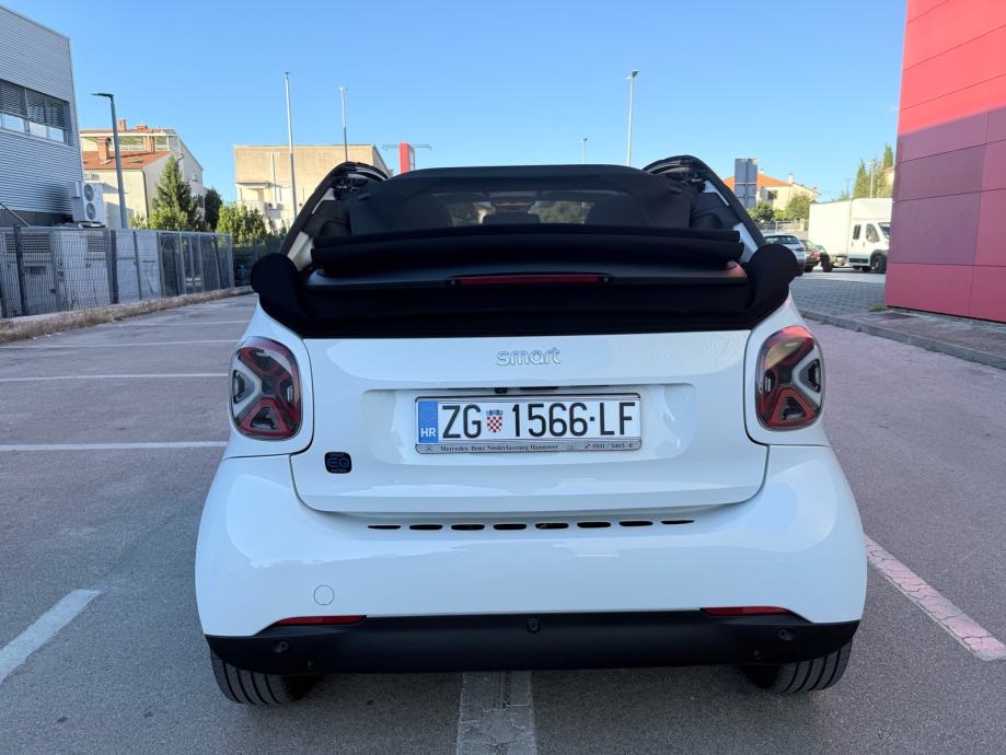 Smart EQ Cabrio • BRABUS line • 22 kW punjač • FULL oprema • Reg 7/27, fotografija 7