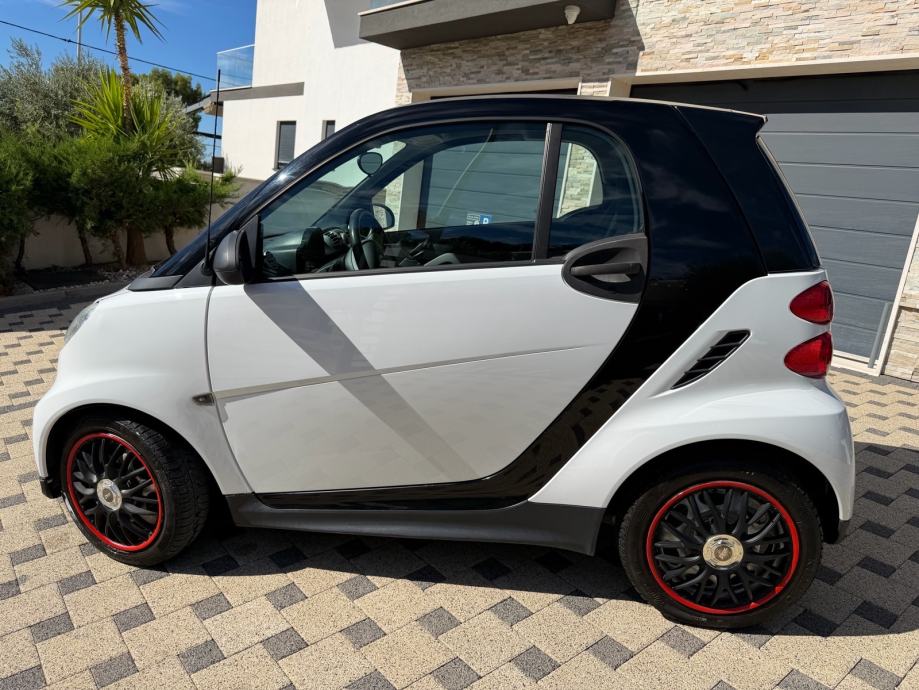 Smart fortwo coupe 1,0, automatik, klima, fotografija 3