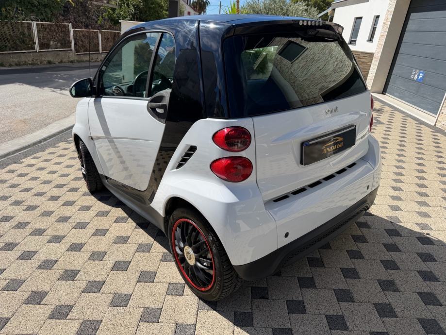 Smart fortwo coupe 1,0, automatik, klima, fotografija 5