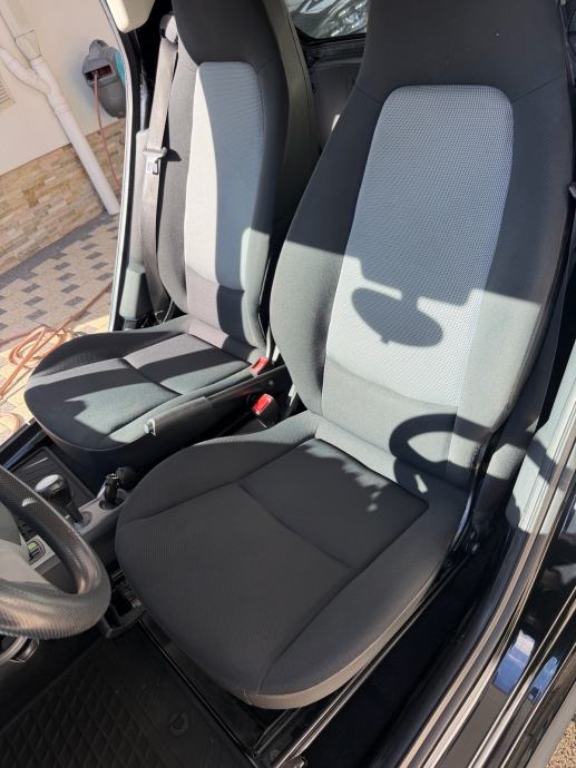 Smart fortwo coupe 1,0, automatik, klima, fotografija 13