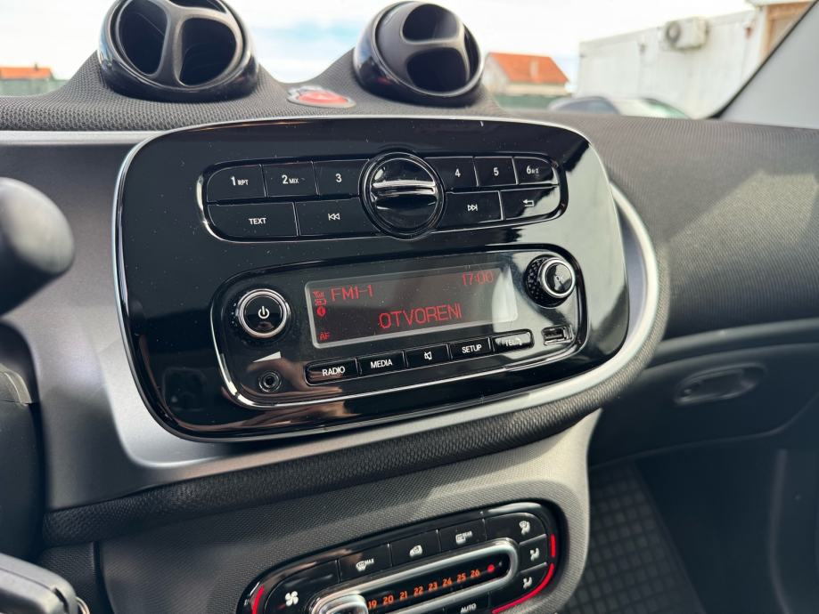 Smart Fortwo, coupe Automatik, Panorama, Klima, fotografija 16