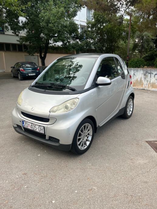 Smart fortwo coupe Brabus automatik, fotografija 3