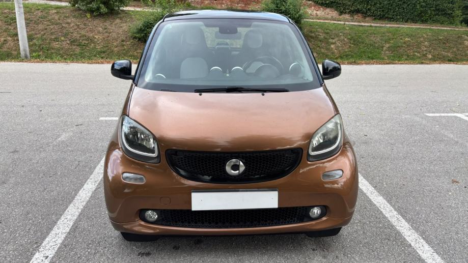 Smart fortwo coupe Panorama . Top stanje ! 117 tkm ! Reg 10/27, fotografija 4