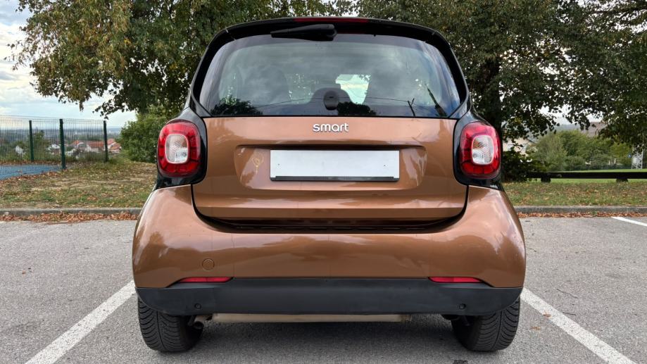 Smart fortwo coupe Panorama . Top stanje ! 117 tkm ! Reg 10/27, fotografija 12