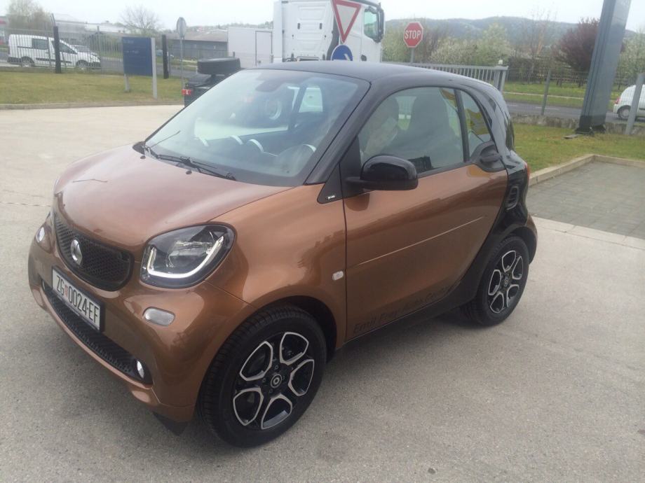 Smart fortwo coupe Prime, koža, LED..