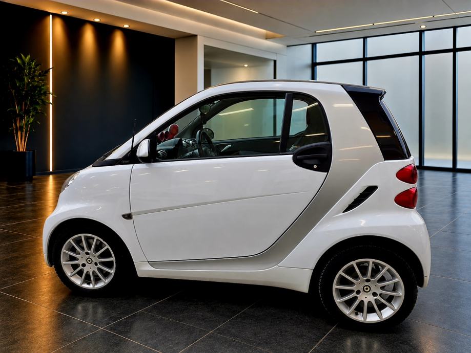 Smart fortwo coupe Pure Softip 1.0***AUTOMATIK***KLIMA***TOP STANJE***, fotografija 8