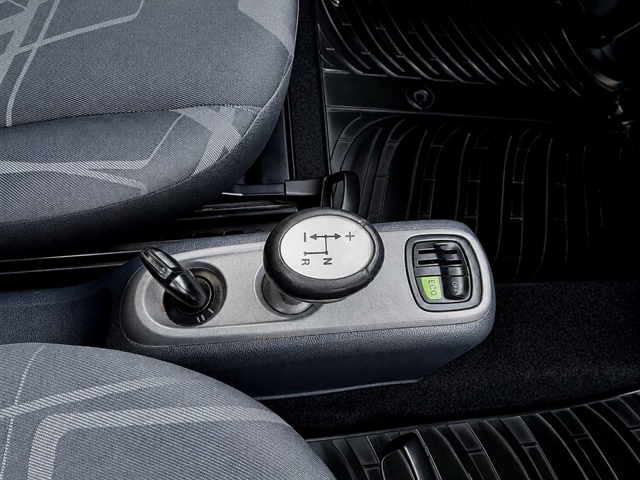 Smart fortwo coupe Pure Softip 1.0***AUTOMATIK***KLIMA***TOP STANJE***, fotografija 15