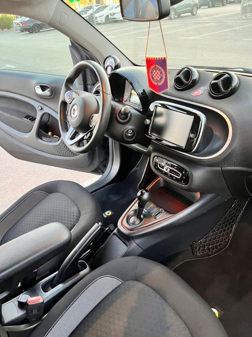 Smart fortwo coupe Smart EQ automatik, fotografija 5