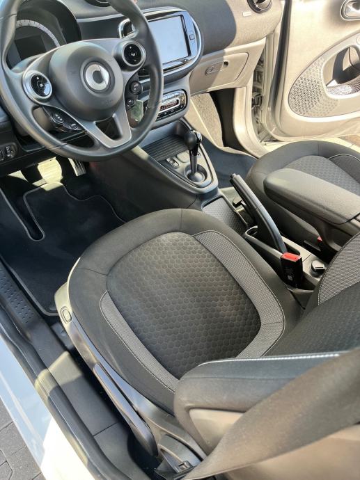 Smart fortwo coupe Smart EQ automatik, fotografija 7