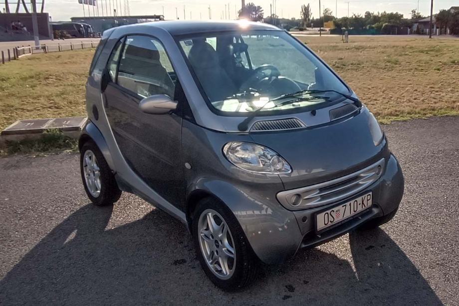 Smart fortwo coupe smart