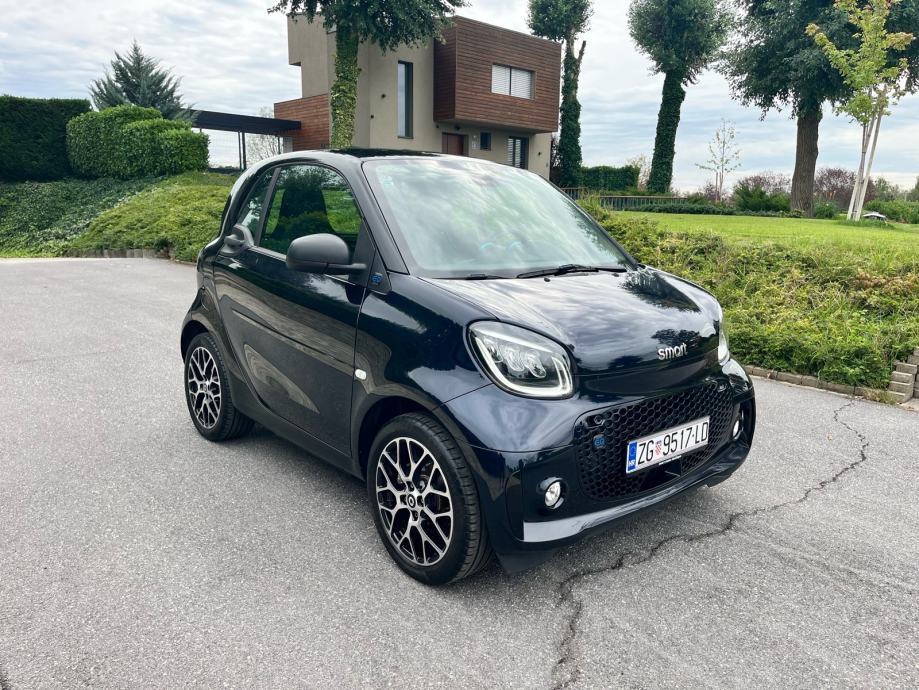 ⭐️SMART FORTWO EQ PRIME PANORAMA KAMERA PDC FULL OPREMA, fotografija 8
