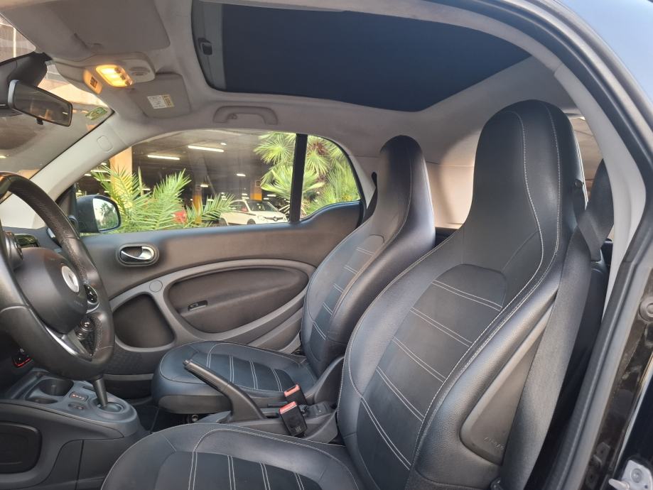 Smart fortwo full oprema prime, automatik, fotografija 11