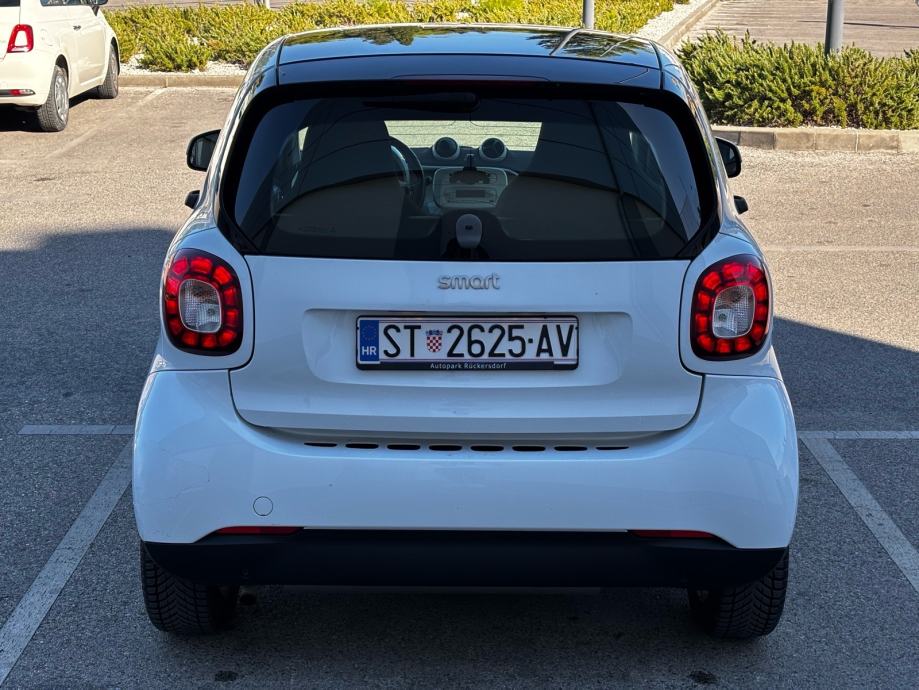 SMART FORTWO 1.0 AUTOMATIK PASSION REG 10/27, fotografija 4