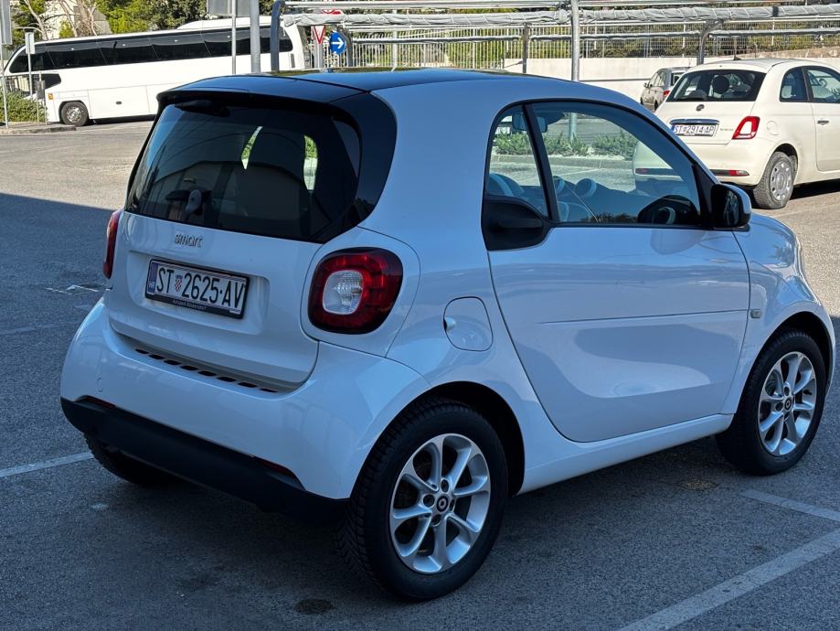 SMART FORTWO 1.0 AUTOMATIK PASSION REG 10/27, fotografija 5
