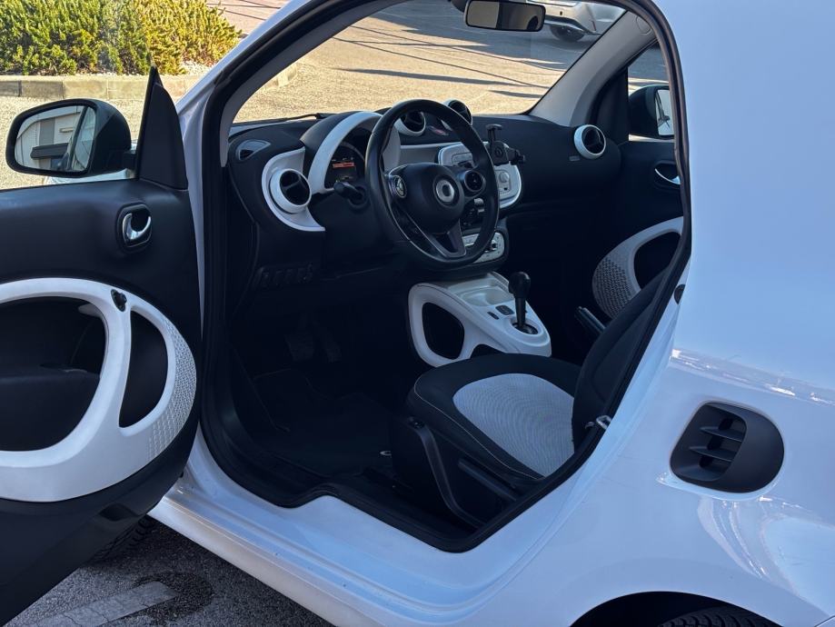 SMART FORTWO 1.0 AUTOMATIK PASSION REG 10/27, fotografija 11