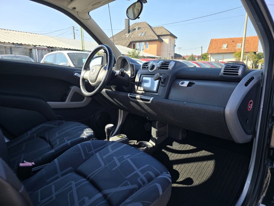 Smart 1.0 / Passion / Klima / Alu 15 / Automatik /, fotografija 15