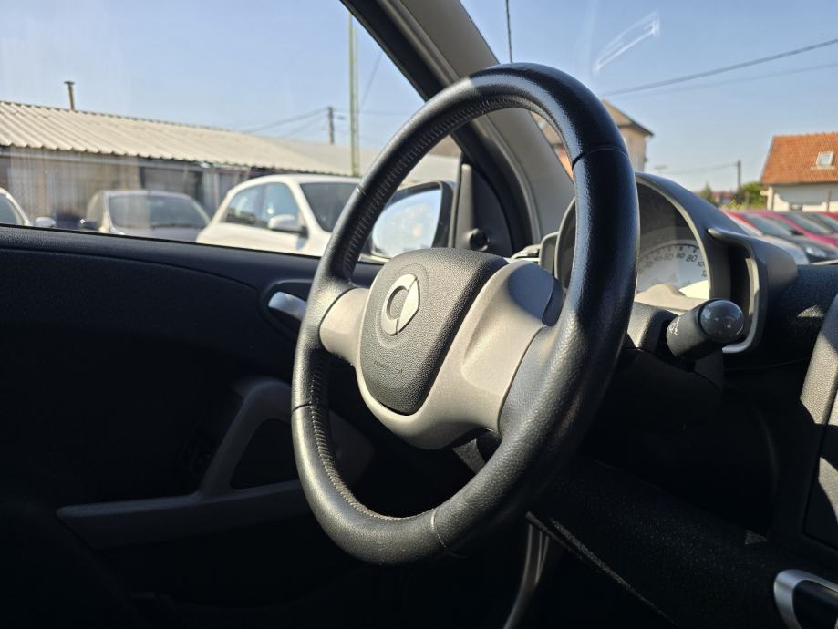 Smart 1.0 / Passion / Klima / Alu 15 / Automatik /, fotografija 20