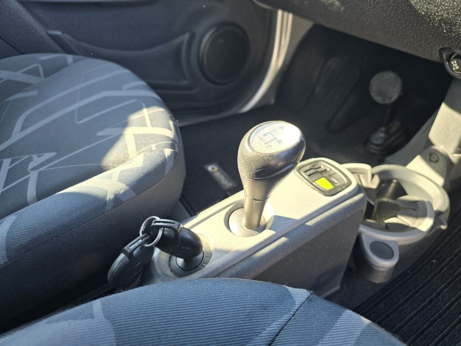 Smart 1.0 / Passion / Klima / Alu 15 / Automatik /, fotografija 19